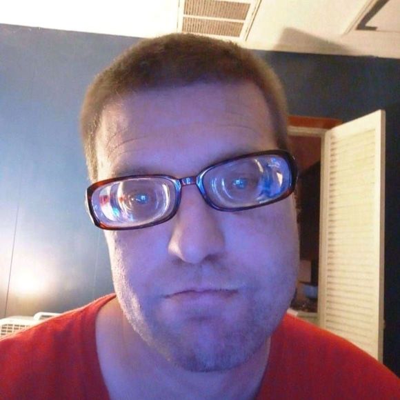 Meet your Posher, Steven - Picture 1 of 1